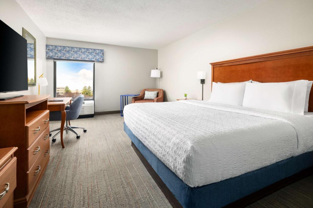 Hampton Inn Memphis-Walnut Grove/Baptist East Екстериор снимка