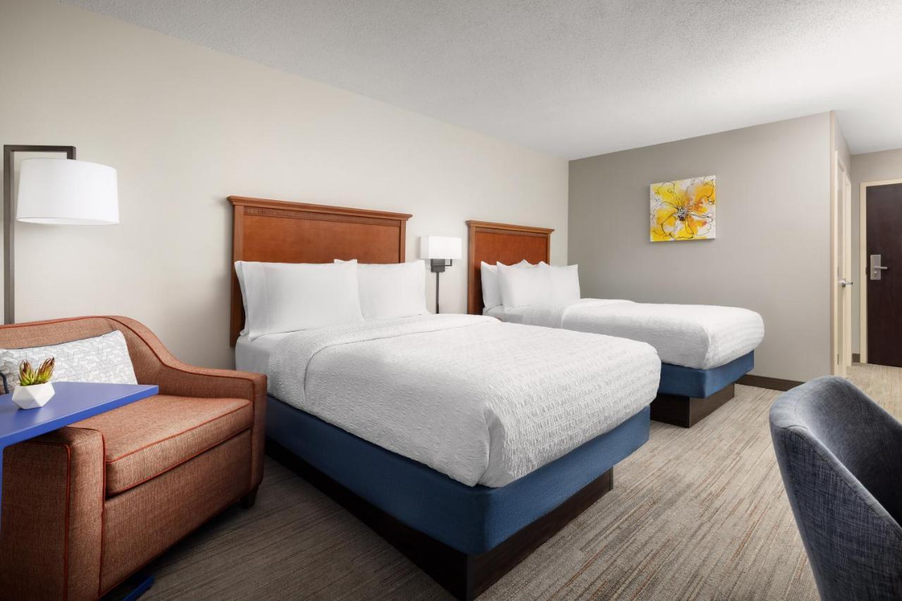 Hampton Inn Memphis-Walnut Grove/Baptist East Екстериор снимка