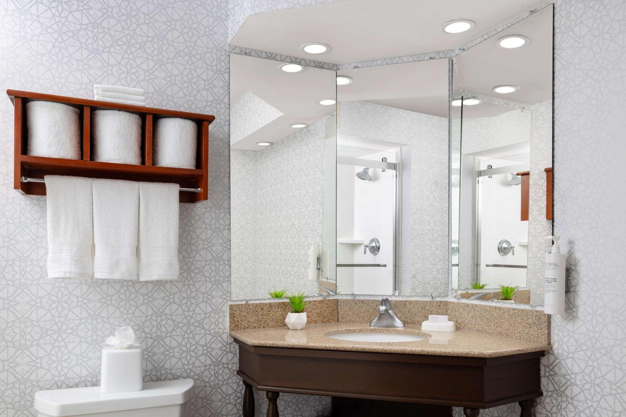 Hampton Inn Memphis-Walnut Grove/Baptist East Екстериор снимка
