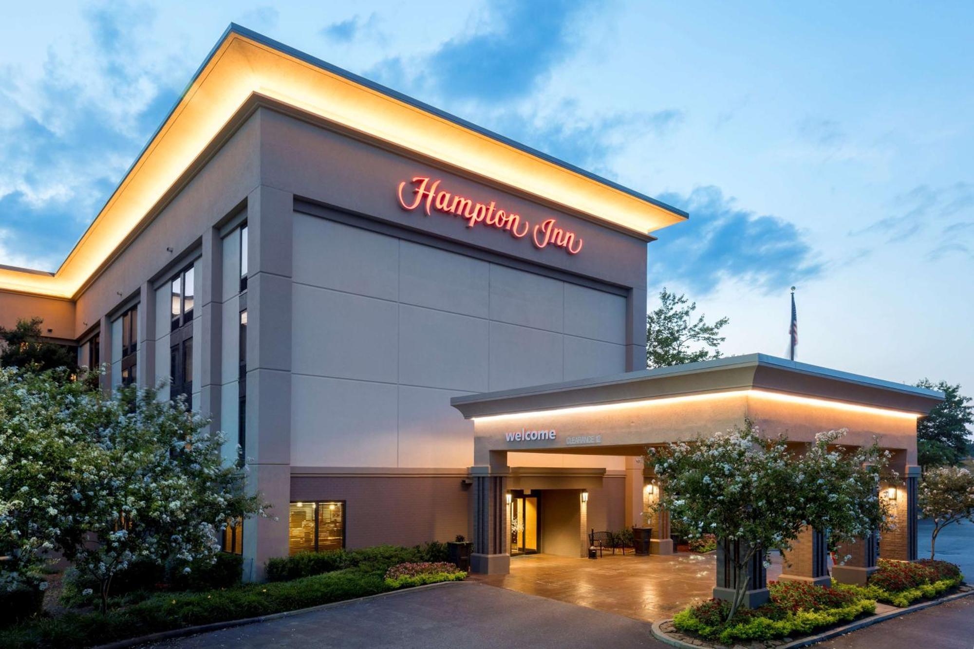 Hampton Inn Memphis-Walnut Grove/Baptist East Екстериор снимка